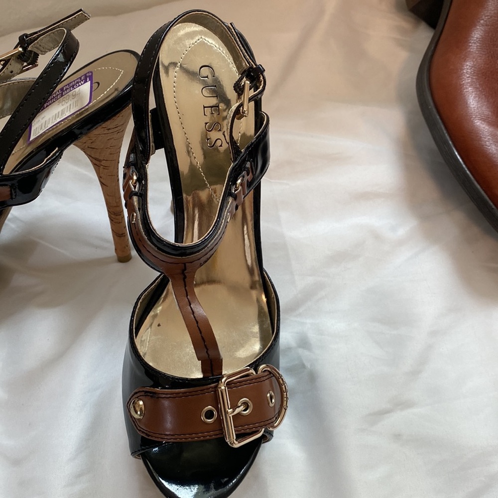 NWT.  Guess TStrap Heels 8 - Picture 3 of 6